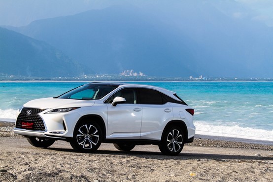 RX300 - 2023年度精選:Lexus第三方認證中古車5個推薦型號 RX300 - 2023年度精選:Lexus第三方認證中古車5個推薦型號